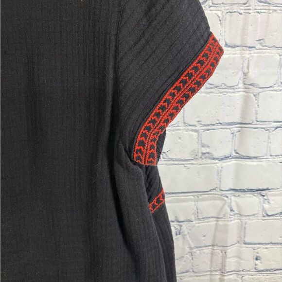 Old Navy Black Embroidered Smocked Babydoll Short and Sweet Whimsical Dress M - Picture 7 of 14